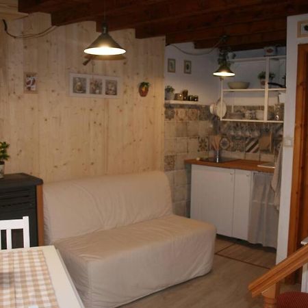 Ca' Du Barbe: Tra Le Alpi E Il Mare Villa Mendatica Exterior photo